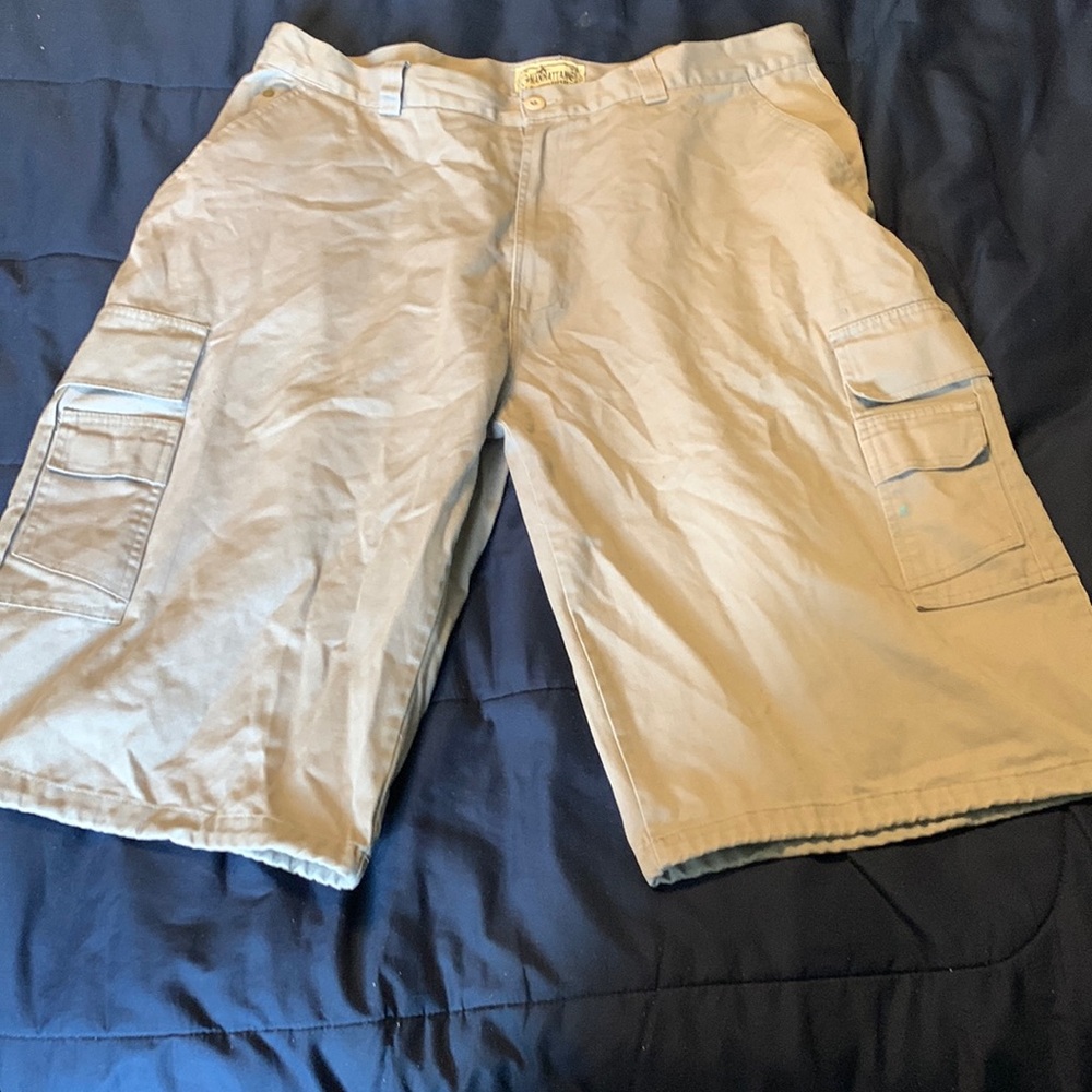 Mens Manhattan Gray Cargos Shorts Size 40